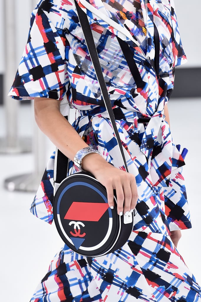 And Graphic Circle Bags