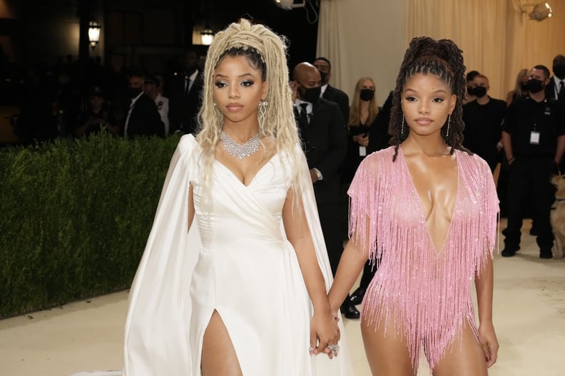 NEW YORK, NEW YORK - SEPTEMBER 13: Chloe Bailey and Halle Bailey attend The 2021 Met Gala Celebrating In America: A Lexicon Of Fashion at Metropolitan Museum of Art on September 13, 2021 in New York City. (Photo by Jeff Kravitz/FilmMagic)