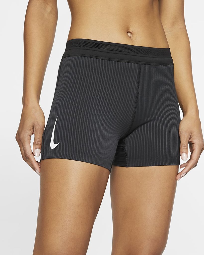 耐克AeroSwift妇女的紧身运动短裤