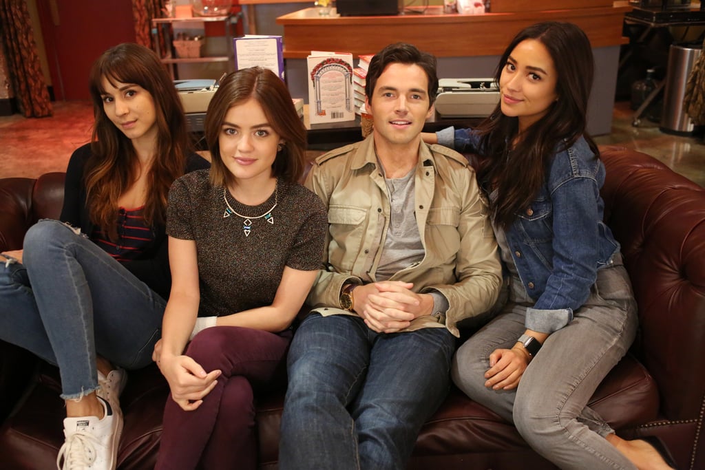 This crew sure loves their denim.