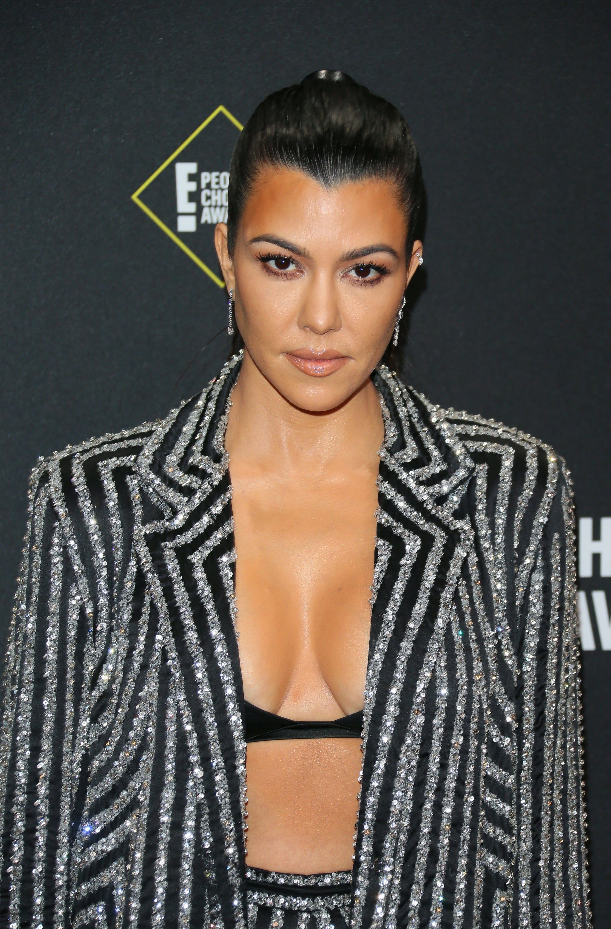 Kardashian Family At The 2019 People S Choice Awards Photos Popsugar Celebrity