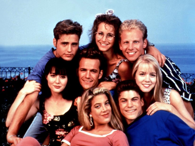 BEVERLY HILLS, 90210, Shannen Doherty, Luke Perry, Tori Spelling, Brian-Austin Green, Jennie Garth, Jason Priestley, Gabrielle Carteris, Ian Ziering, (1991), 1990-2000.