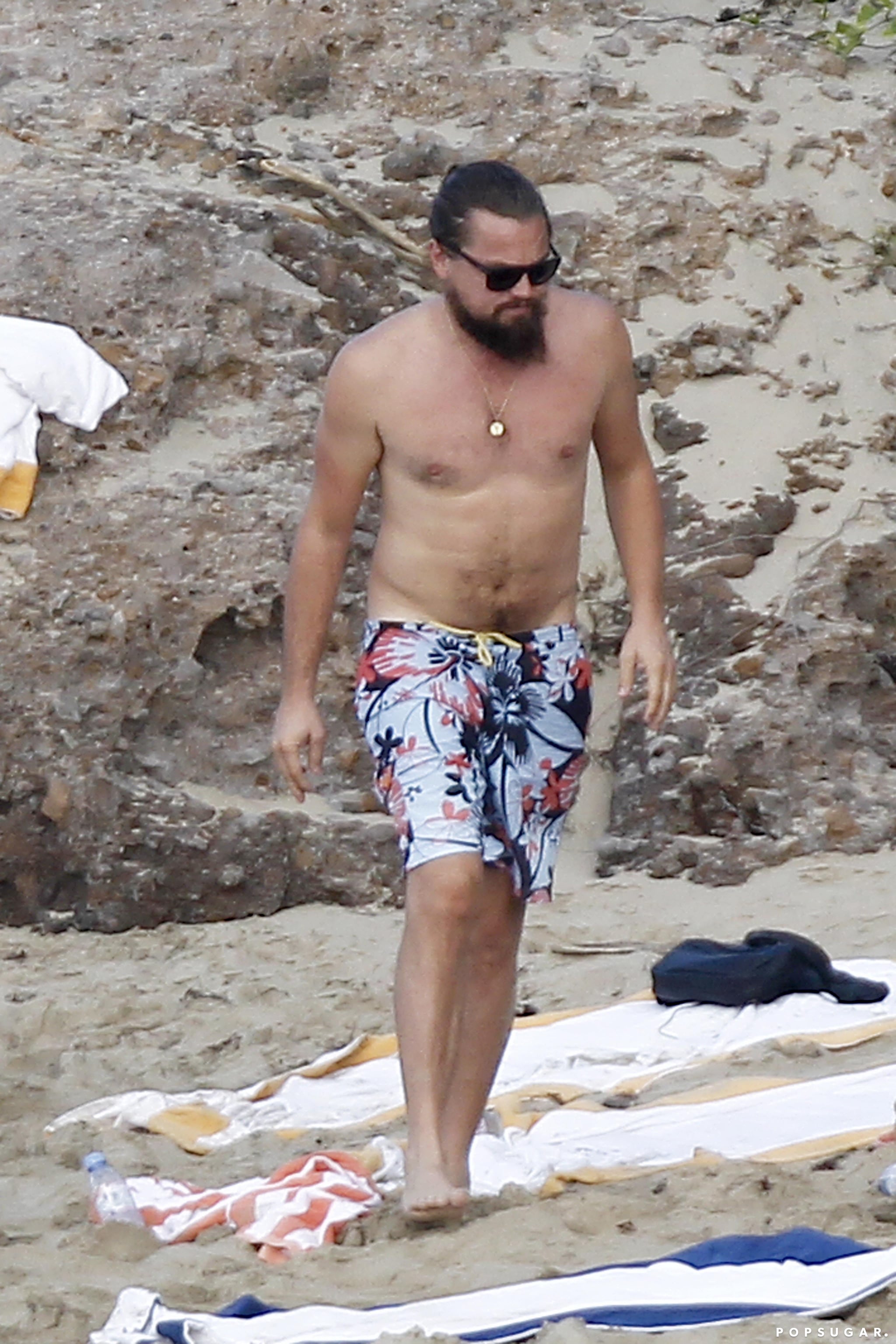 DiCaprio Shirtless in St. Barts Pictures | POPSUGAR Celebrity