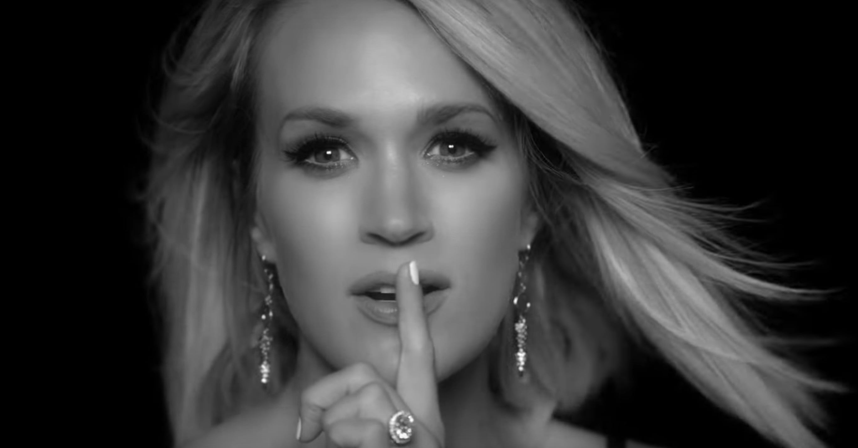 Carrie Underwood jaw-dropping appearance may be her most impressive look  yet