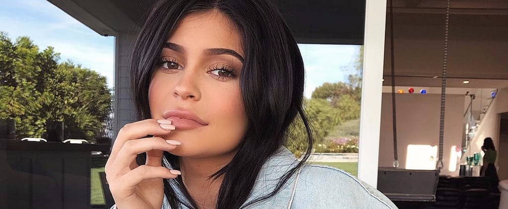 Kylie Jenner Selling Cosmetics From Truck
