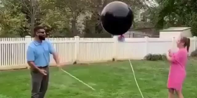 Balloon Pop Gender Reveal Fail Video | PS Family