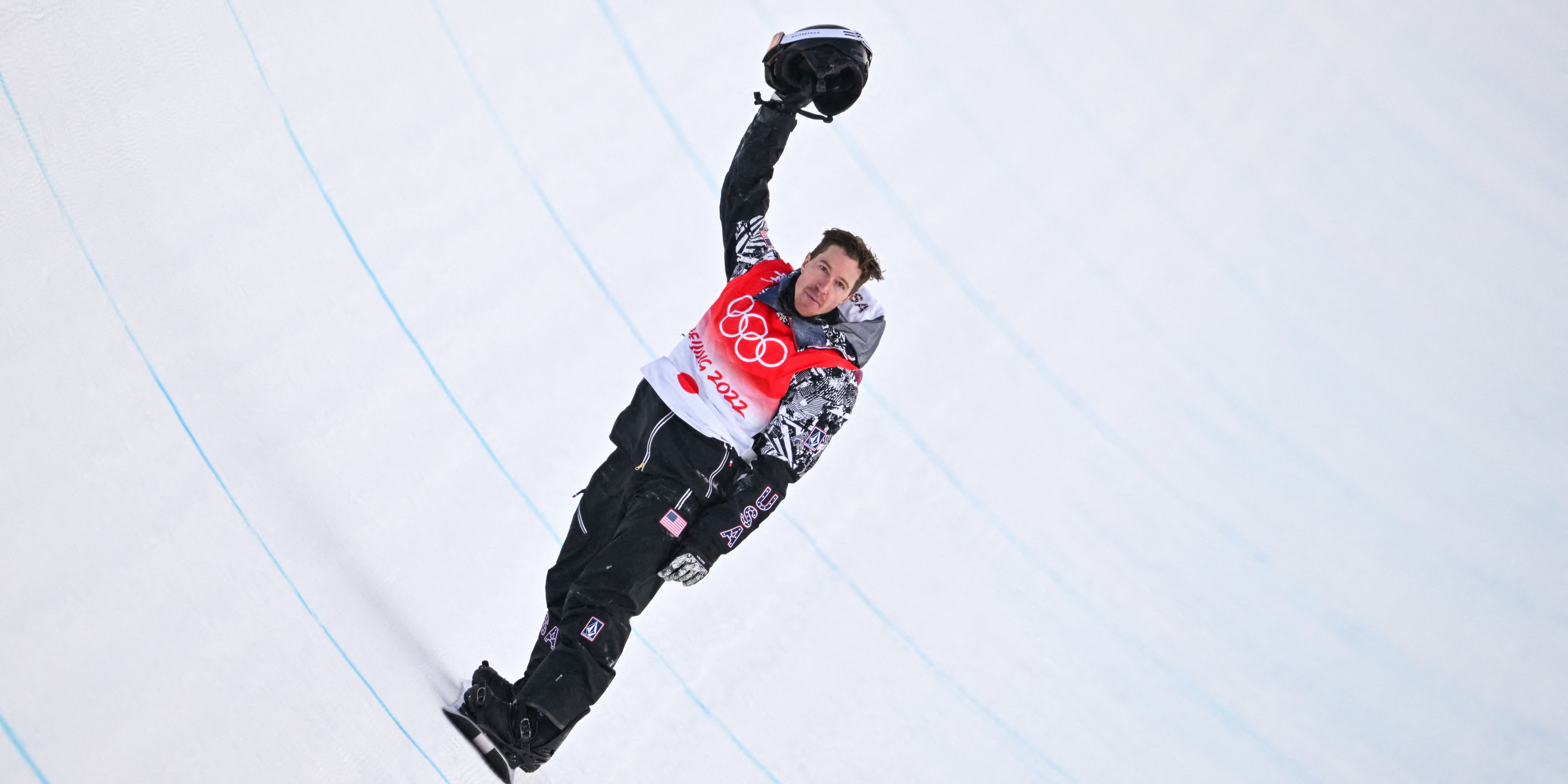 2010 Olympics: Shaun White repeats halfpipe gold
