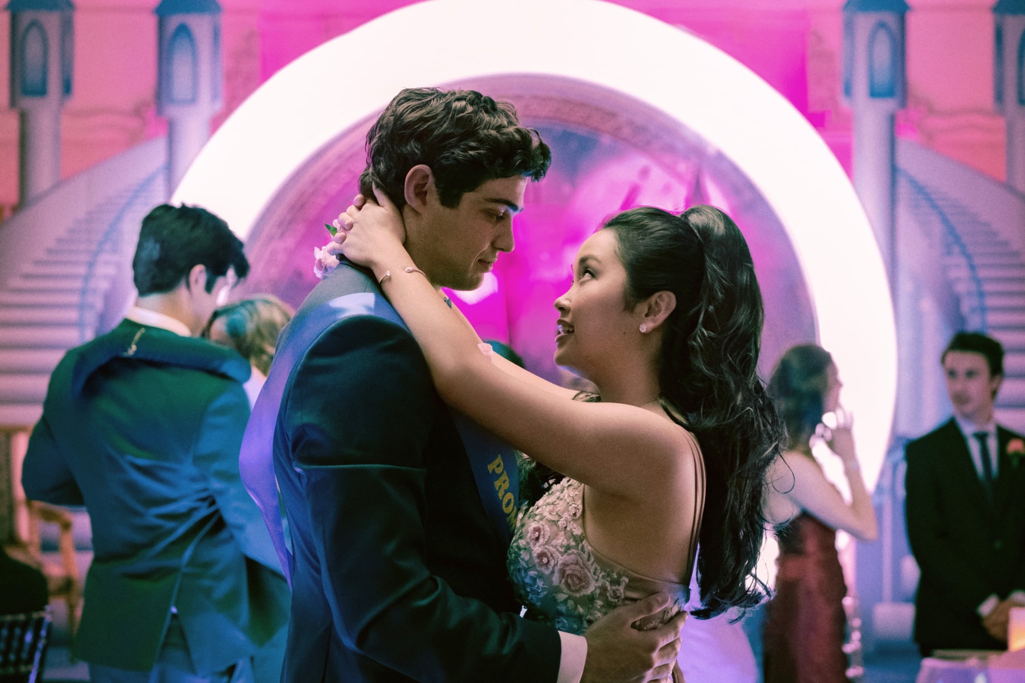 TO ALL THE BOYS: ALWAYS AND FOREVER, from left: Noah Centineo, Lana Condor, 2021.  ph: Katie Yu / Netflix / Courtesy Everett Collection