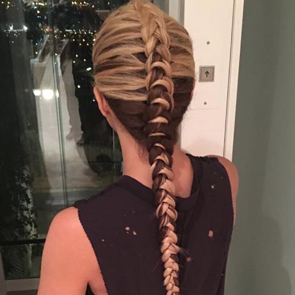 Shakira S Two Toned French Braid October 2016 Popsugar Latina