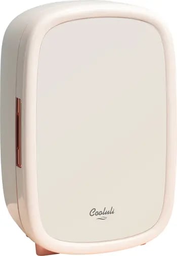 Stay Cool: Cooluli Beauty 12L Thermoelectric Mini Fridge