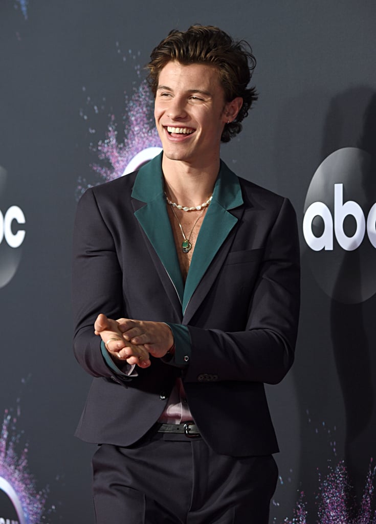 Shawn Mendes Wears an Indigio Suit and Necklaces to the AMAs