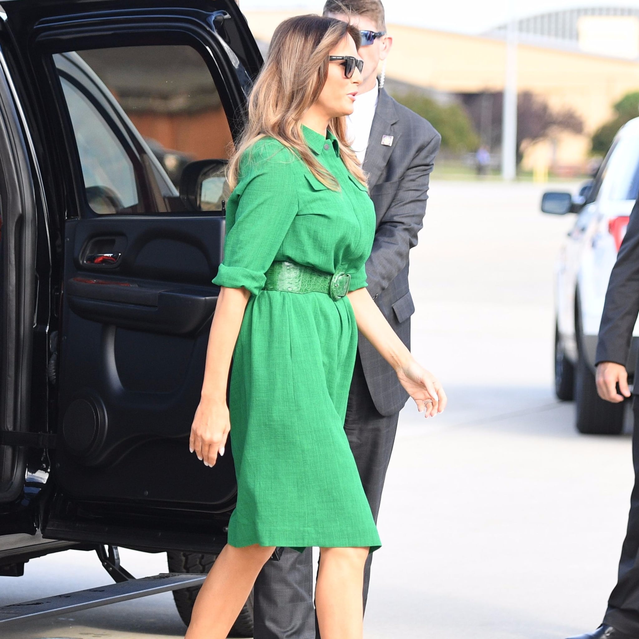 tolv Awakening Sammenbrud Melania Trump's Green Dress and Christian Louboutin Heels | POPSUGAR Fashion