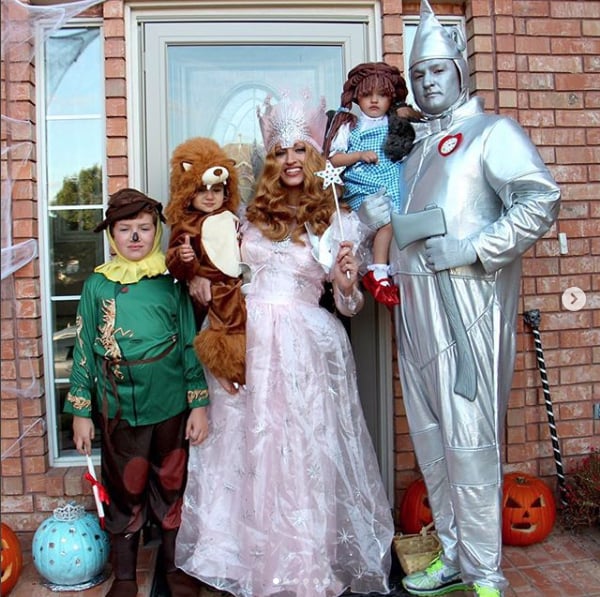 family halloween costumes