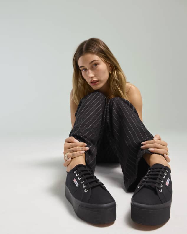 Superga all black hot sale