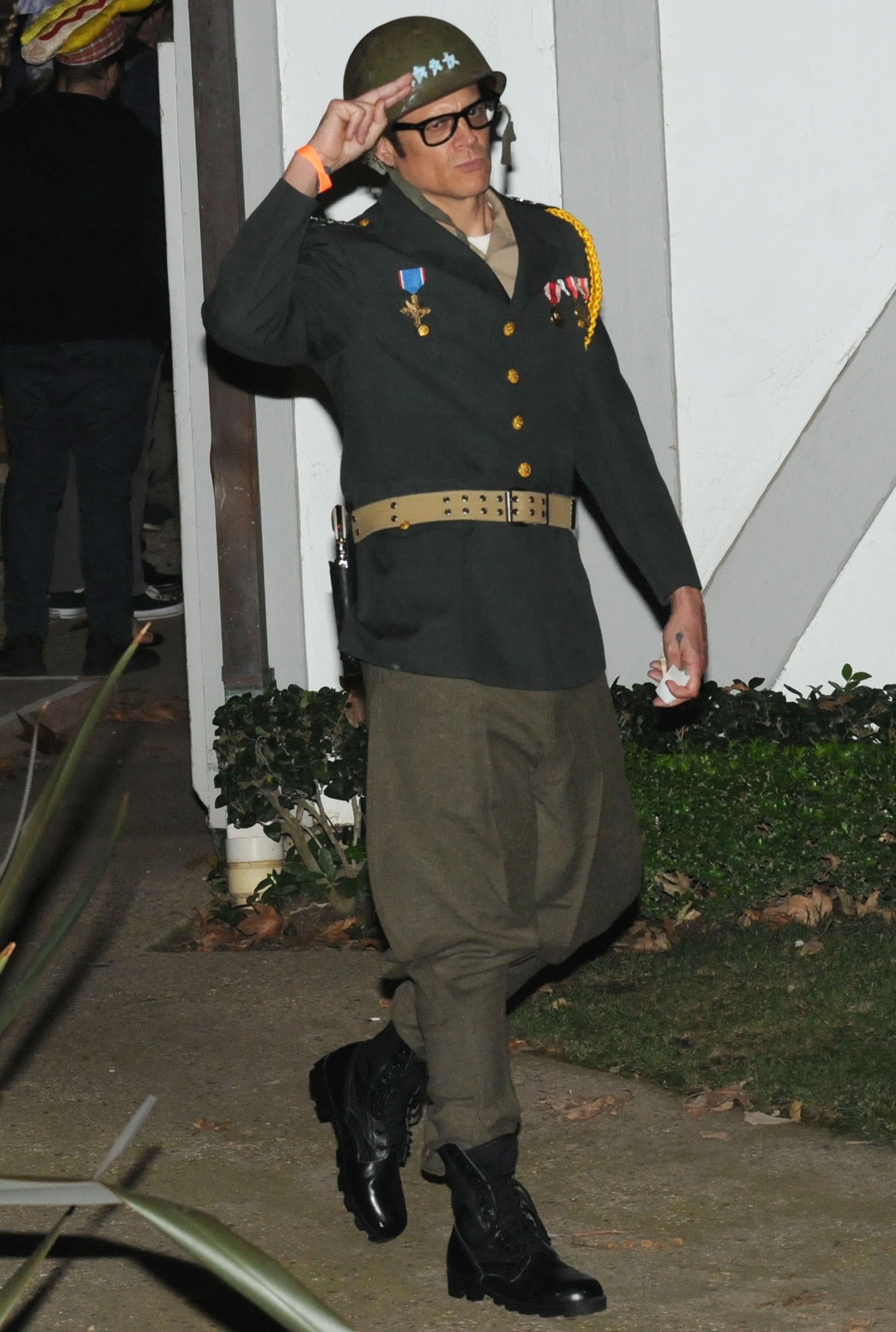 Johnny Knoxville as an Army Captain | Look Back on Last Year's Sexy, Scary,  Silly Halloween Costumes | POPSUGAR Celebrity Photo 89