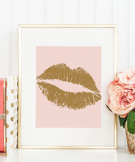 Kiss art