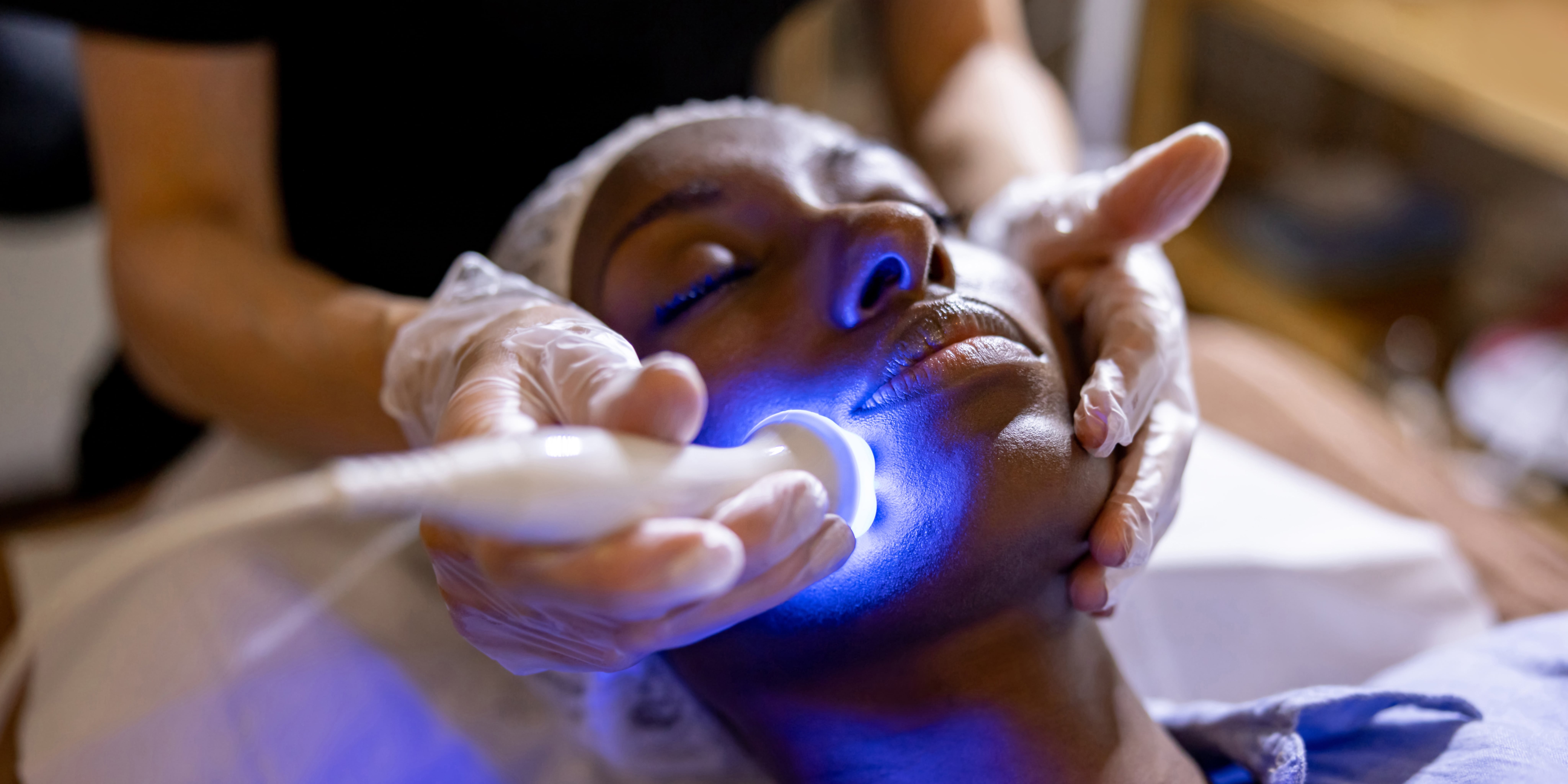 Dermatologist vs. Aesthetician: What's the Difference? - Vimarsana News