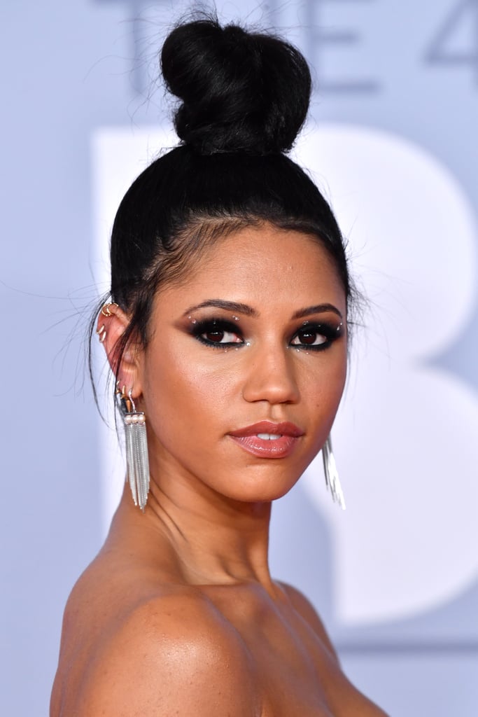 Vick Hope's Crystal-Studded Smoky Shadow at the 2020 BRIT Awards