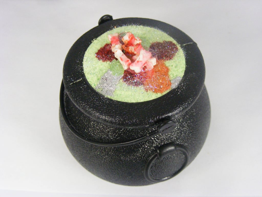 Green Cauldron Bath Bomb