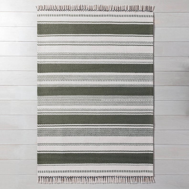 Variegated Stripe With Tassel Fringe Rug