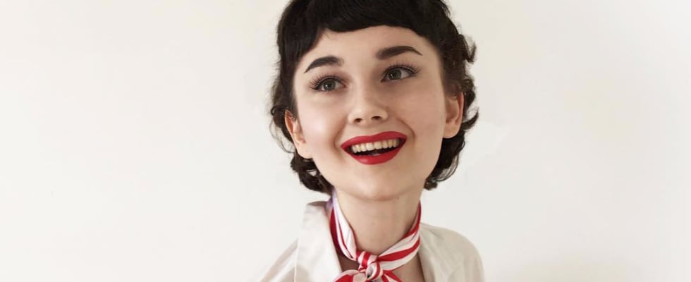 Annelies van Overbeek Vintage Instagram Makeovers