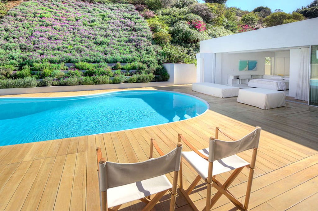 Orlando Bloom Buys Beverly Hills Pavilion 2017