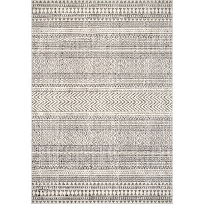 nuLOOM Catherina Transitional Geometric Area Rug