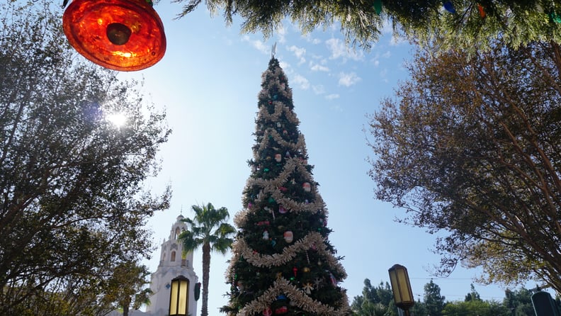 A 50-foot Christmas tree featuring vintage-style ornaments sits in the center of Carthay Circle.