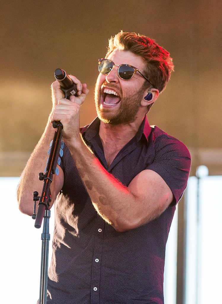 Sexy Brett Eldredge Pictures