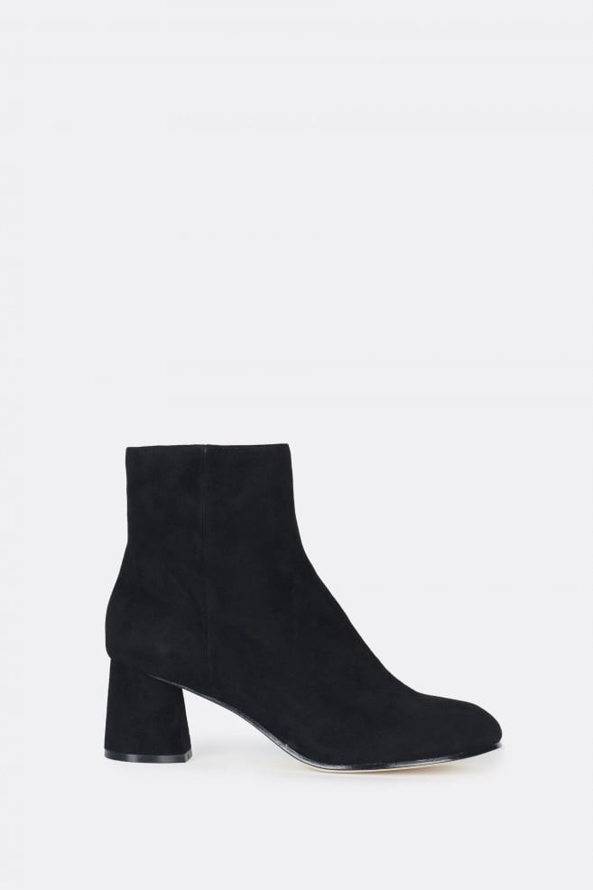 Most comfortable sales ankle boots 2019