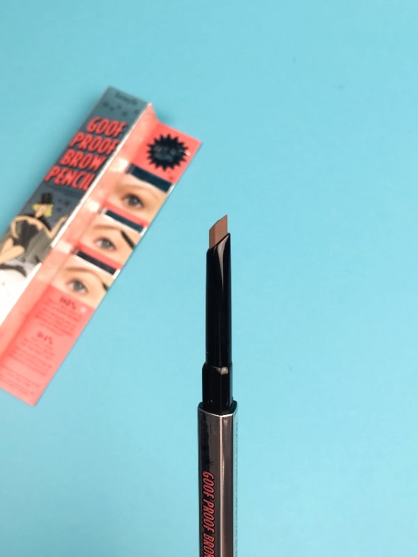 The Goof Proof Brow Pencil is double ended: one side is a twist-up pencil, the other side a spoolie. The tip isn't round; it looks like a triangle and a hexagon had a baby. I compare the design to a geometric teardrop shape. This enables you to create lines with different thicknesses, depending on where you need to fill in.