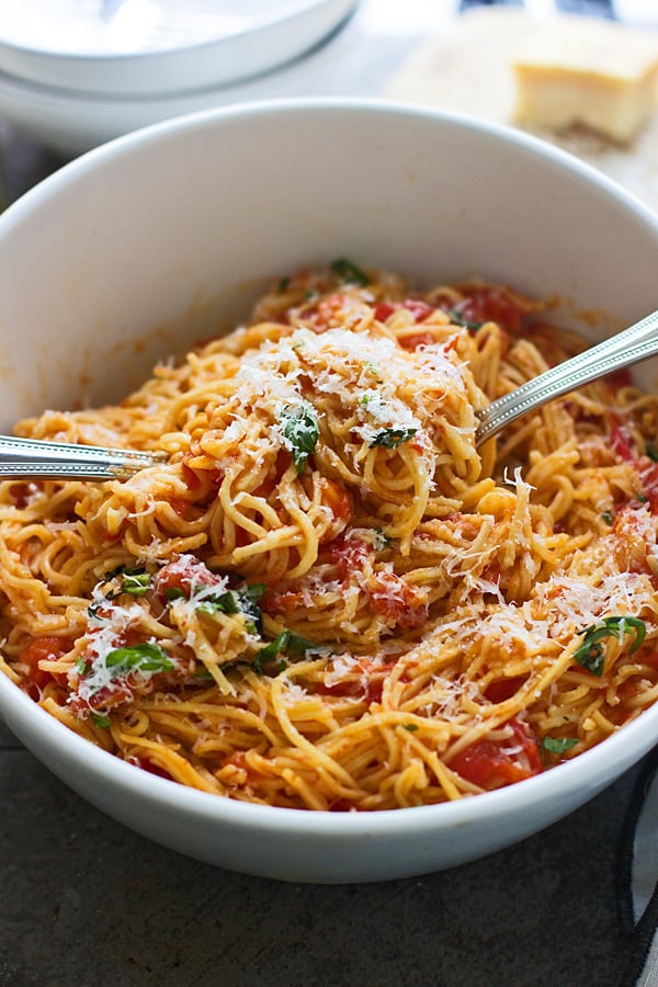 1-Pot Summer Tomato Pasta