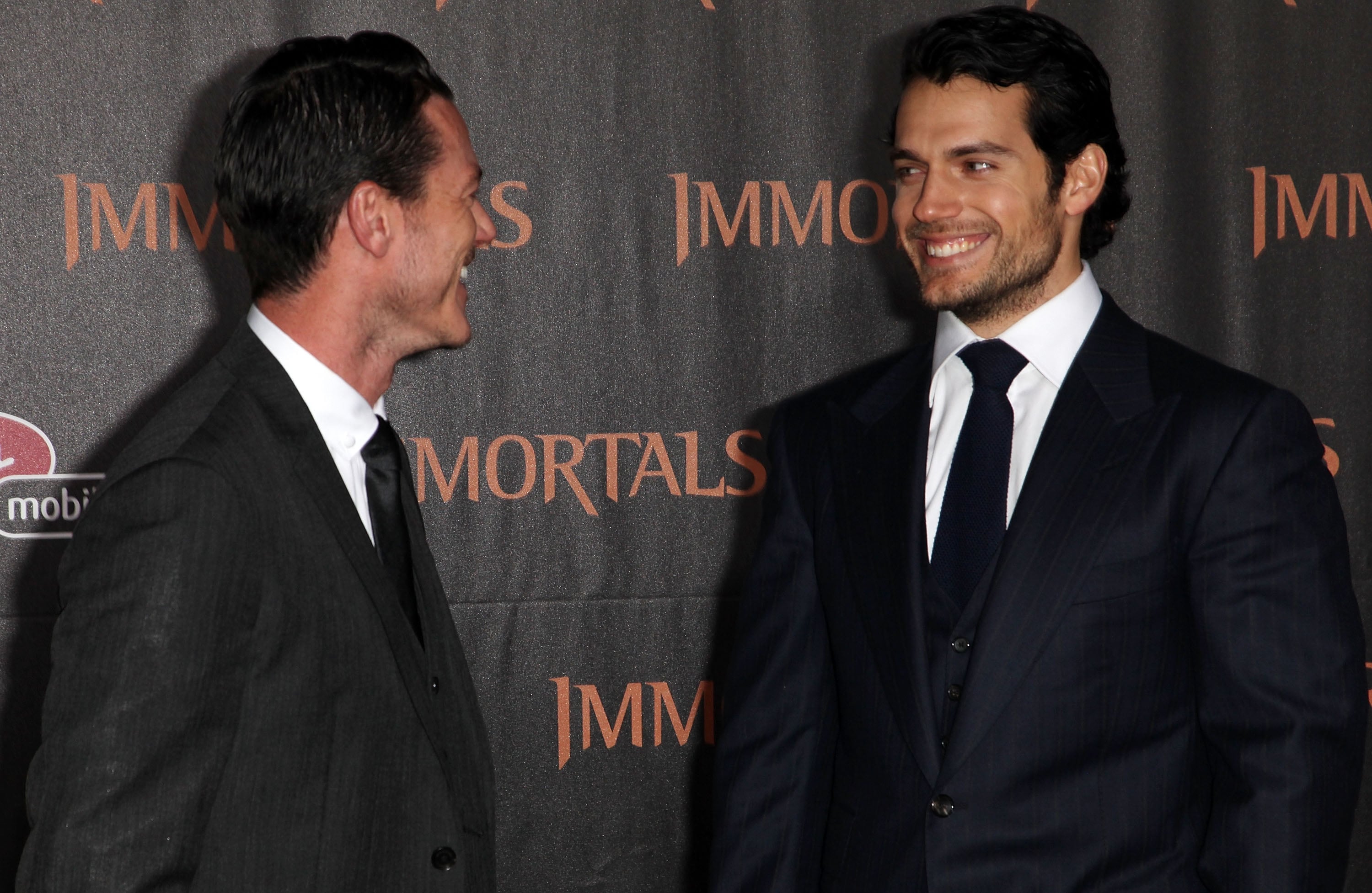 Henry Cavill & Luke Evans: 'Immortals' Premiere Guys: Photo