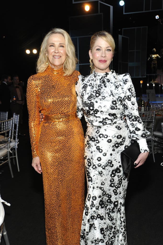 Catherine O'Hara and Christina Applegate at the 2020 SAG Awards