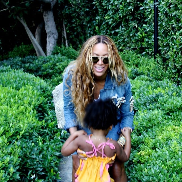 Beyoncé shared a sweet snap with her daughter, Blue Ivy.
Source: Instagram user beyonce