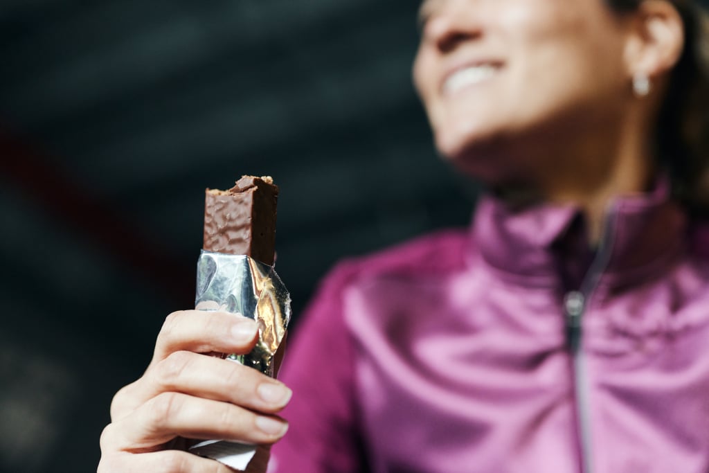 11 Best Protein Bars For Snacks and After Workouts