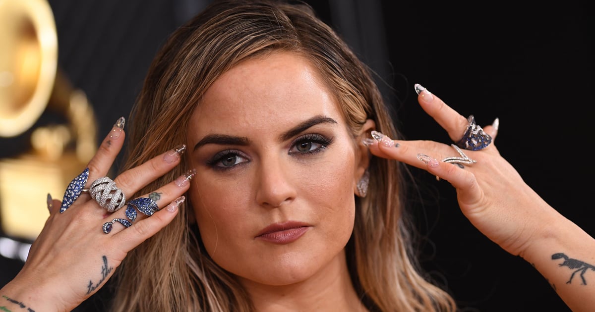 JoJo Starts the New Year With the 75 Hard Challenge — Here's What It Entails