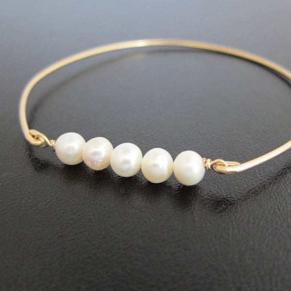 Cultured Freshwater Pearl Bracelet