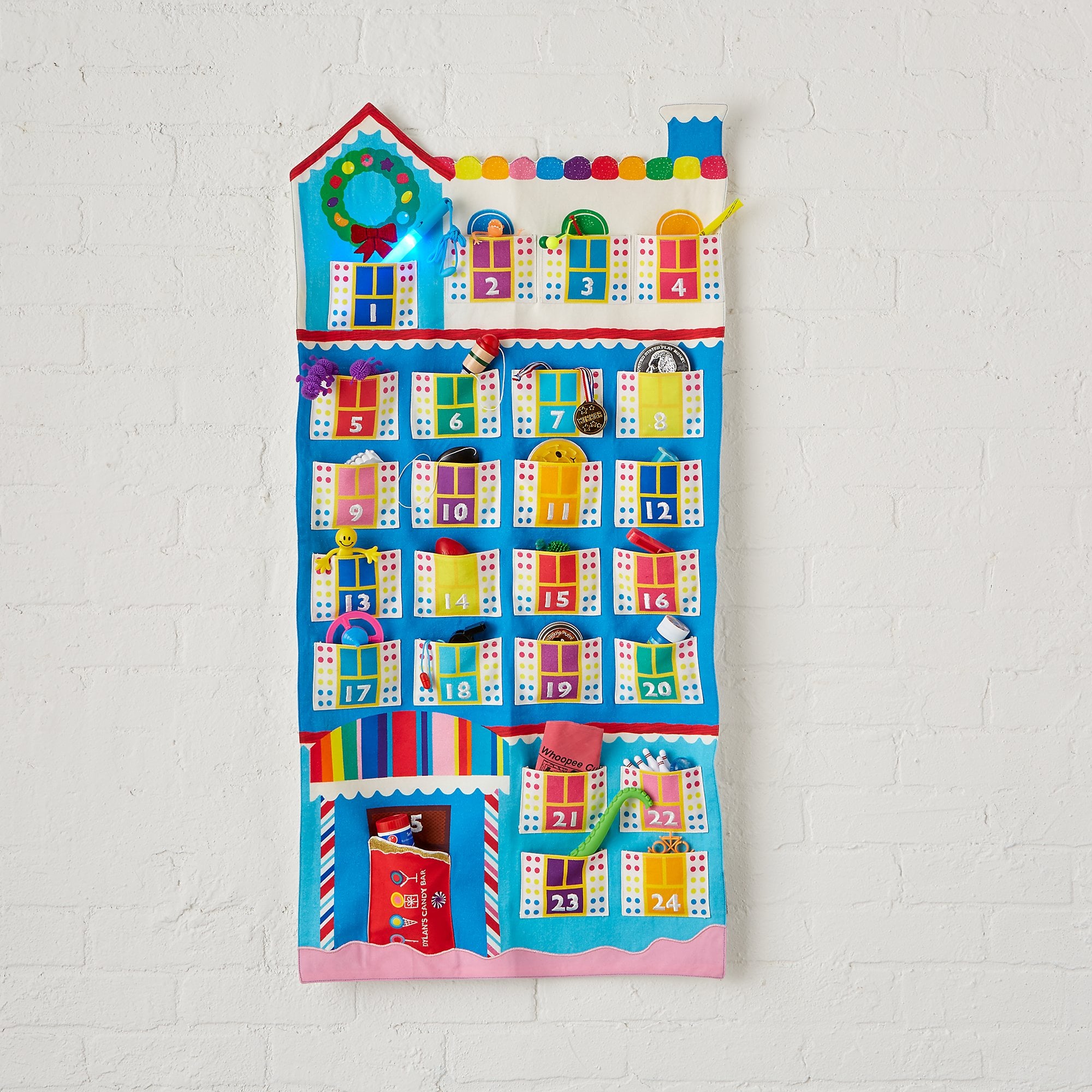 Dylan's Candy Bar House Advent Calendar | 18 of the Cutest Kid-Friendly Advent  Calendars | POPSUGAR Family Photo 3