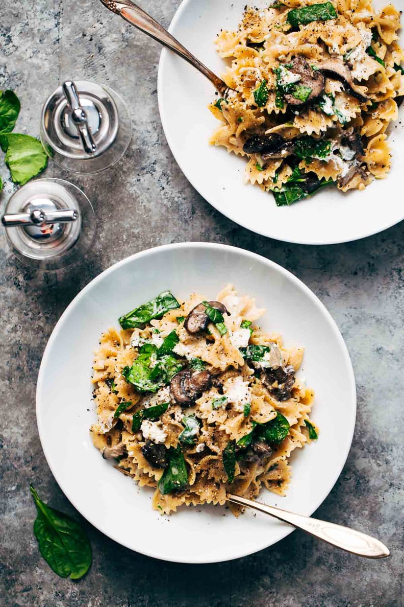 Pasta With Mushrooms, Spinach, and Goat Cheese