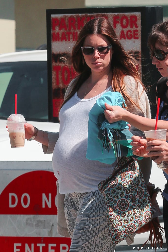 Pregnant Jessica Biel on the Beach Pictures