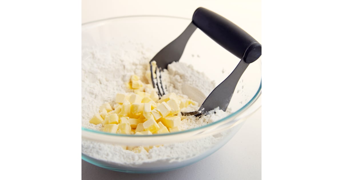 Cut The Butter Into The Flour Mixture How To Make Pie Crust In Pictures Popsugar Food Photo 5