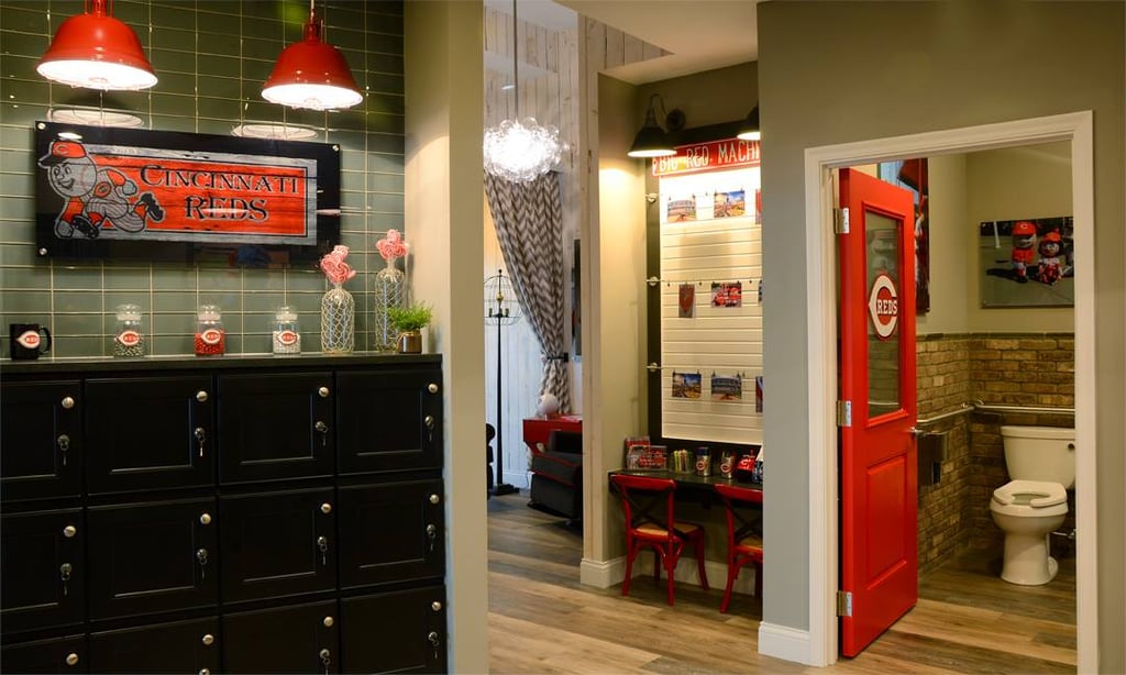 There's no shortage of themed decorations in the suite, so nursing moms can still experience their team spirit while feeding the little ones.