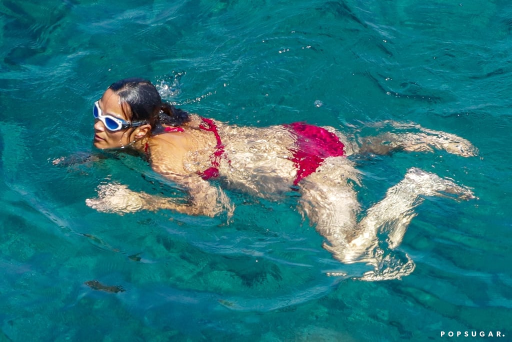 Pippa Middleton Pregnant in Bikini in Italy Pictures 2018