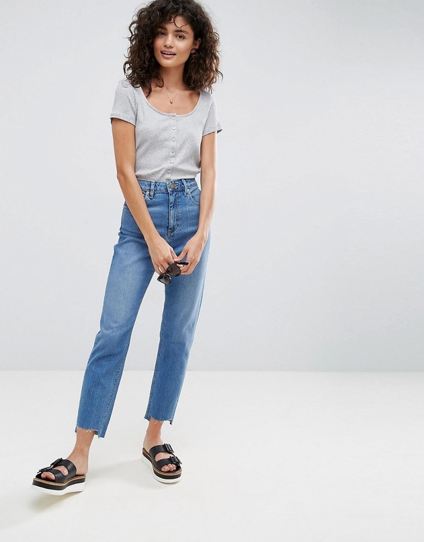 Kaia Gerber Wearing High-Waisted Jeans | POPSUGAR Fashion