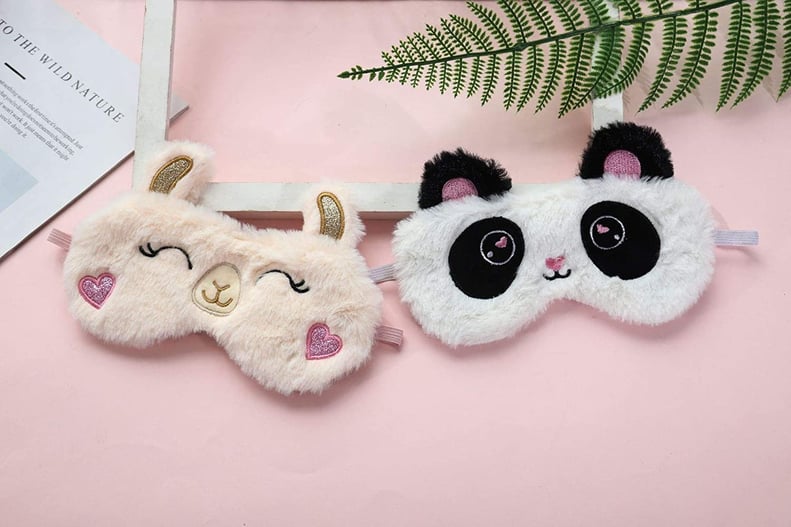 一个奇特的和可爱袜子填充物:动物睡眠眼罩
