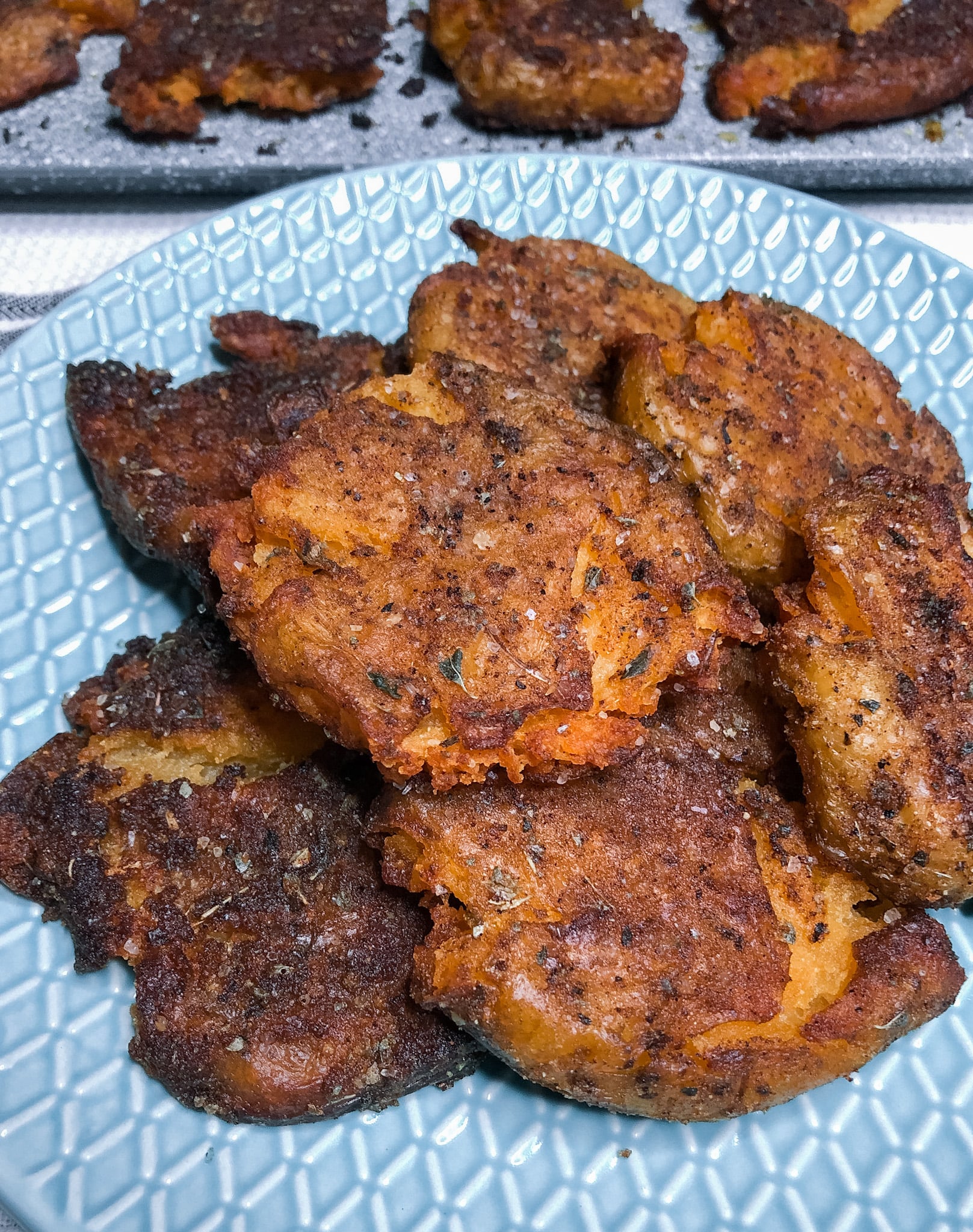 Crispy Smashed Potatoes - Lite Cravings