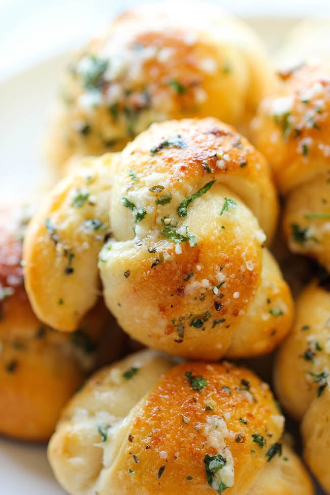 Easy Garlic Parmesan Knots