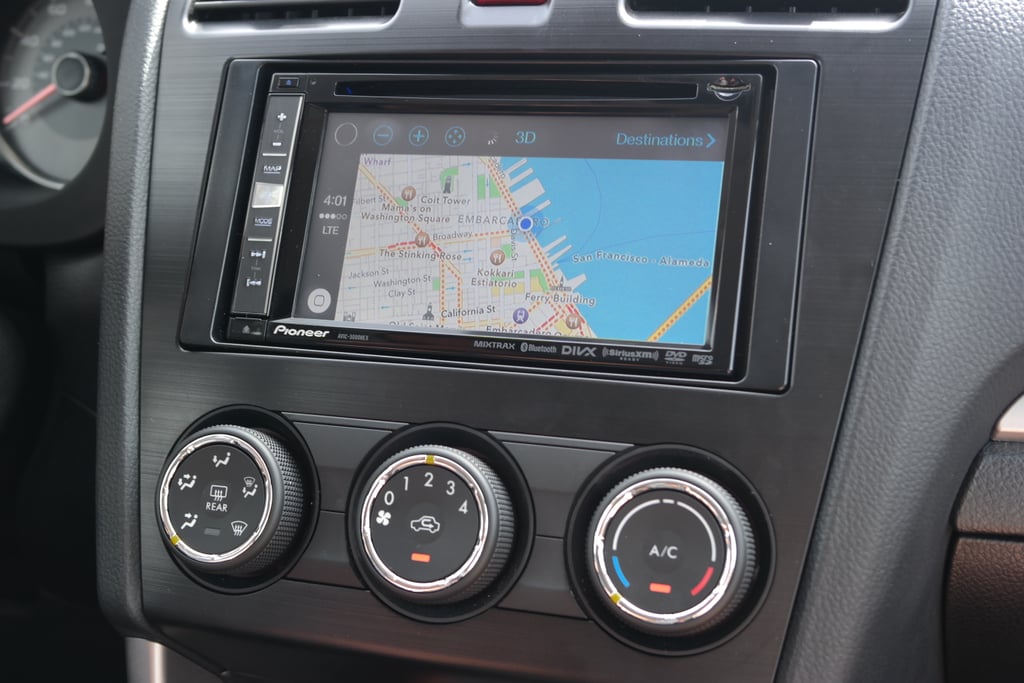 Current location view in Apple Maps.