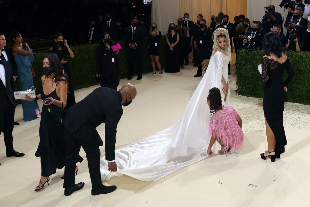 Chloe and Halle Bailey at the Met Gala 2021 | Photos